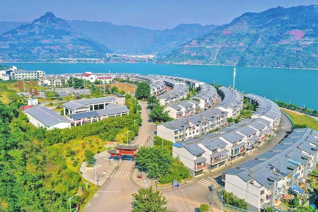 水富市邵女坪社区依托核心优势发展文旅产业——移民新村蝶变“滇川小三亚”