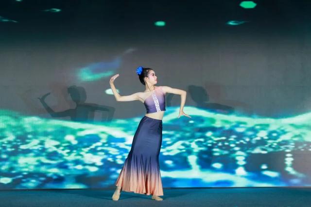 海淀“AI盛宴”落幕！全球少年的科技之约，不说再见