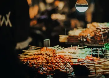 幼儿教案的标准格式（教师必备AI提示词一键生成教案模板）