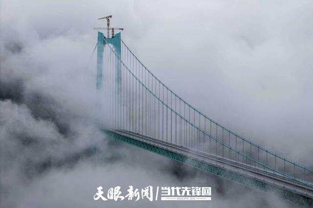 625米高桥蹦极、看世界第一水幕灯光秀……快来贵州花江峡谷大桥解锁世界级玩法