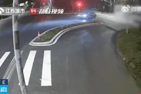 罪上加罪！两车相撞，一查竟是“无证”遇上“酒驾”图片