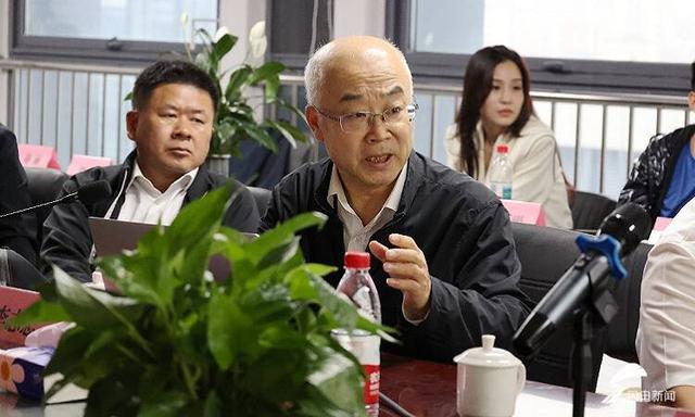 李志忠院士工作站落地海阳东方航天港