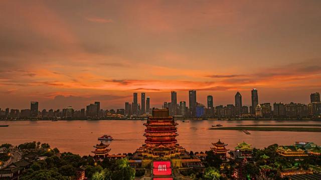 登滕王阁，遇见“物华天宝、人杰地灵”的江西！