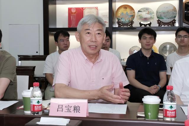 九识智能与上海交大共建联合实验室，海量数据+高校科研突围自动驾驶
