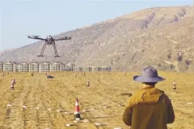 拍婚纱、做广告、拍抖音、洒农药…… 低空经济催生“飞手”考证热图片