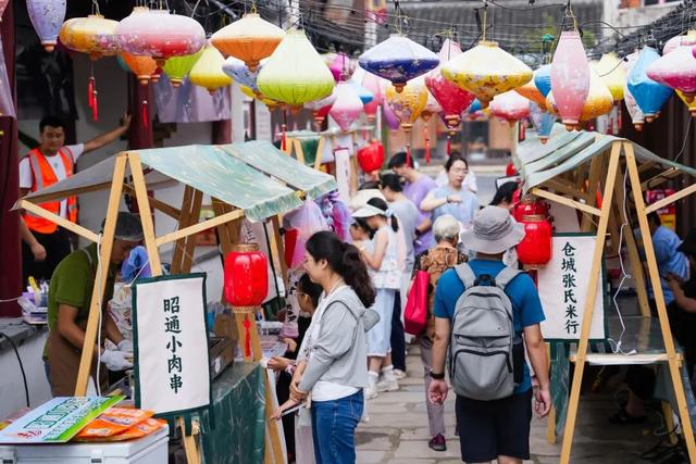 游上海松江 寻上海之根 | 国庆节首日，1.5万人涌入仓城……