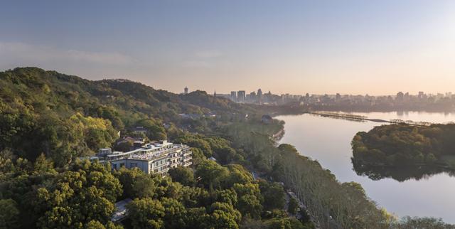 不止于酒店：香格里拉探寻与城市共生的新角色