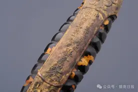 红色馆藏背后的故事｜两把佩剑，见证英雄气概图片