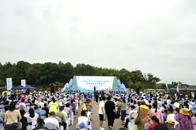 常德野生动物世界开通旅游直通车，9个地市直达！双节期间更有特惠门票释出图片