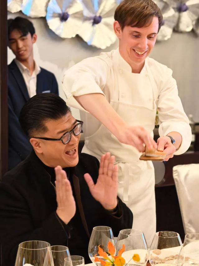 从西子湖畔到大运河边，睡遍好吃四季天