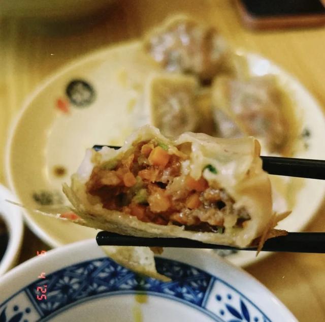 一座低调好玩的城市，花100块就能逛吃一整天！