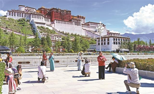 ‍‍书写“山水”文章 打造“诗与远方”