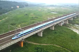 国铁济南局7月1日起实行新的列车运行图，济南至威海最快2小时11分可达图片