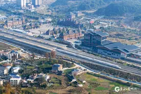 【高清组图】贵广高铁全线通车十周年图片