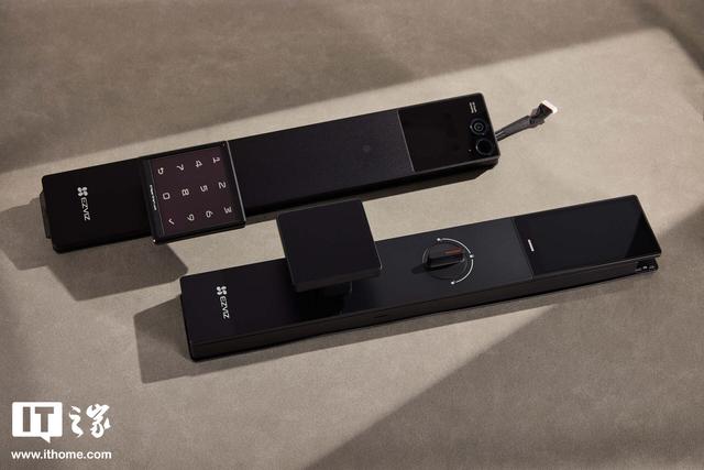 萤石启明Y5000FVX Ultra体验：当智能锁拥有三块屏幕和AI大脑