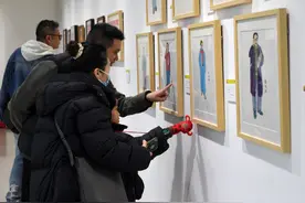 “红岩新声——青少年红岩主题绘画作品展”在重庆当代美术馆开幕图片