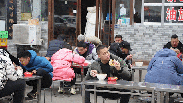 天呐，洛阳的这份「反差感」，绝了！