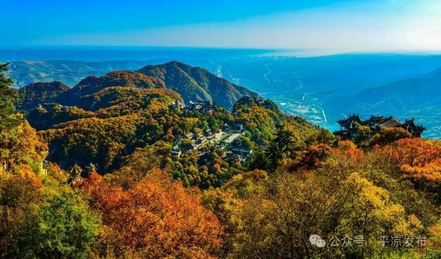 一入崆峒便为仙