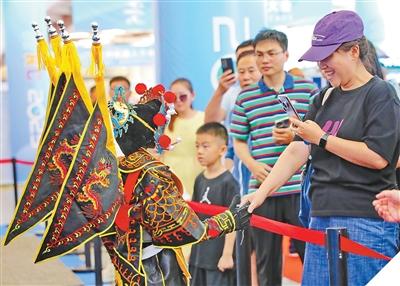 在世界机器人大会上感受“未来已来”