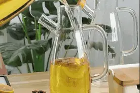茶油炒菜不安全？专家教你怎么吃图片