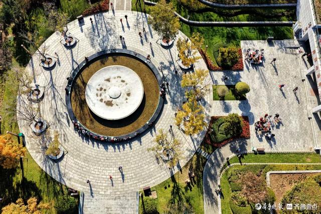 鸟瞰佛慧山进山广场