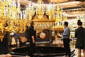 全球一半的“亮”，产自这个小镇图片