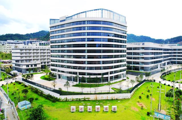 福建永定：五色交融处 出彩正其时