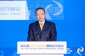 重庆机场集团副总经理李光彩：预计江北机场T3B航站楼及第四跑道2025年上半年投用图片