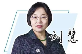 从跨区机收看农业现代化关键密码图片