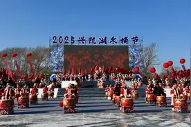 2024黑龙江“冷水鱼·冬捕季”系列活动兴凯湖分会场盛大启幕  ——黑土优品  |新鲜北鱼走向全国餐桌图片