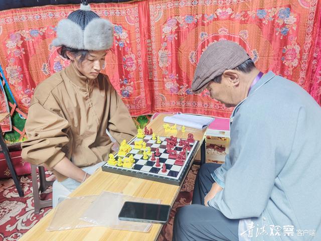 草原欢歌一家亲