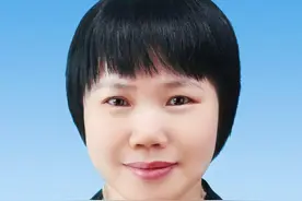 林月云当选惠城区九届人大常委会主任图片