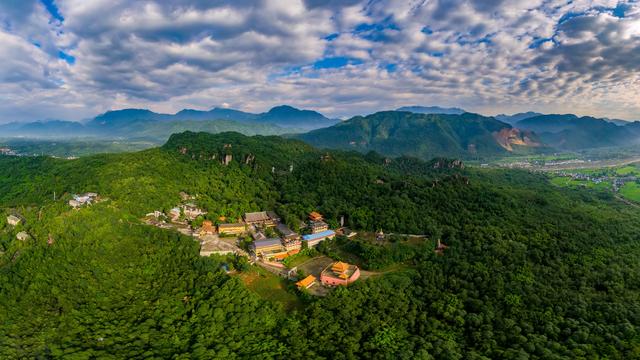 “皮肤”上新 老牌山水景区串联旅游大环线丨“项”上的力量