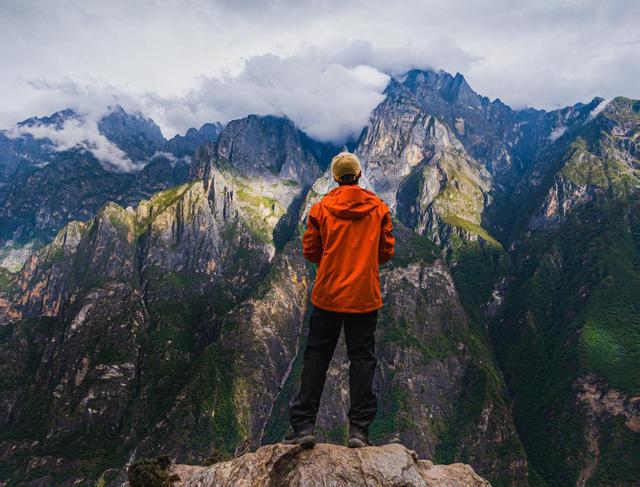 登山赋予的“向上”之道融入我的成长肌理丨五年一瞬
