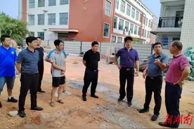 6支工程队改造校园，望城职业中专后勤保障给力图片