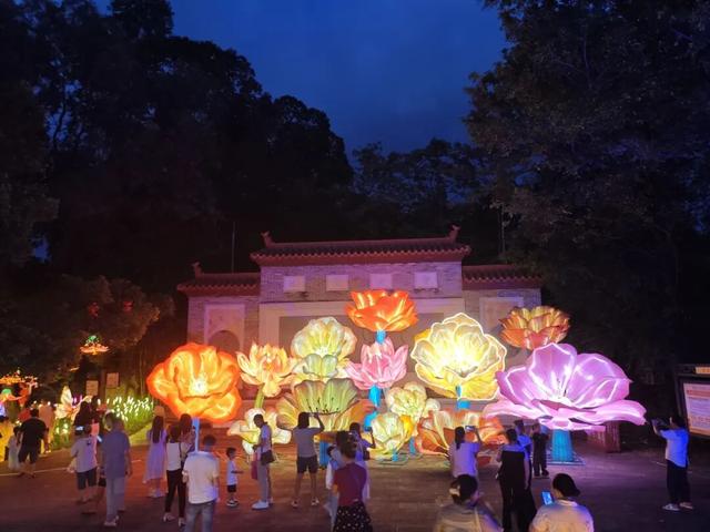 双节同庆 乐享三水丨三水千灯之夜梦幻进行中！节目安排+入园提醒请查收！
