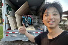 从倒数差生到出国读研，25岁贵州小伙在美国卖“三蹦子”走红图片