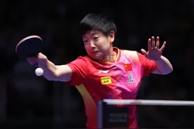 国乒女队谈世乒赛决赛，孙颖莎陈梦泪洒赛场：我们真的已经拼尽全力图片