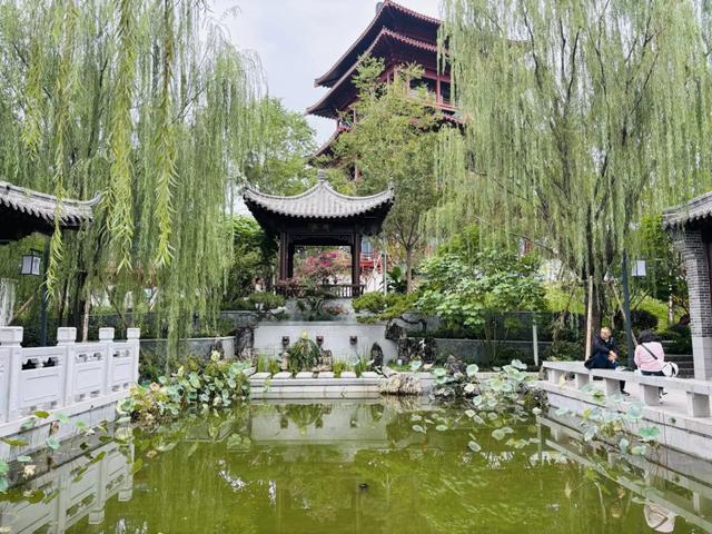 成都唯一“世界级”公园,以前门票120元,现在免费,唯一缺点就是远