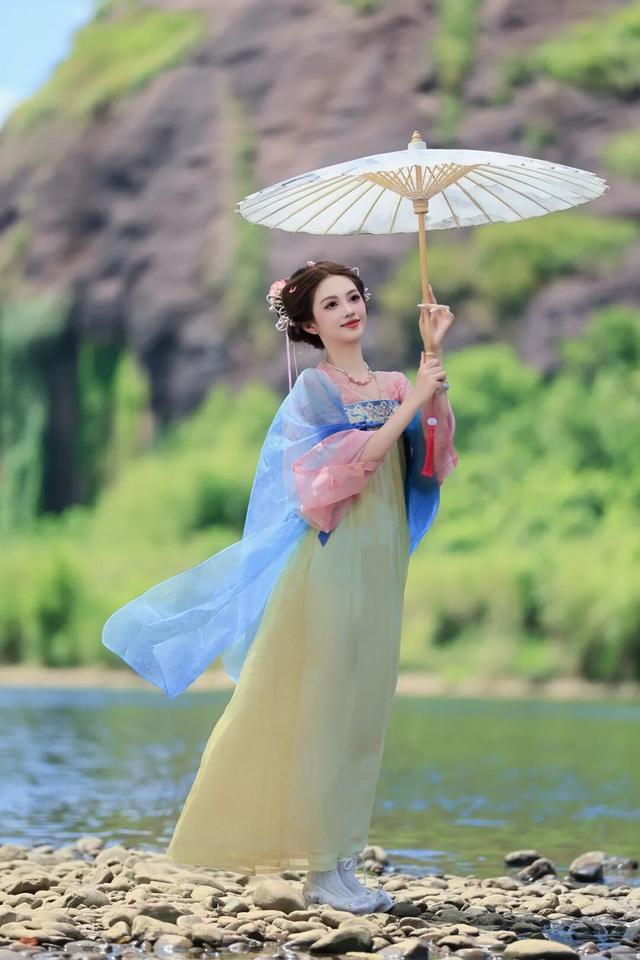 国庆趣龙虎山！定格专属旅拍大片，假期美好一键保存！