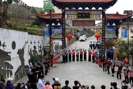 望谟县开展“三月三”采风活动 探寻民族文化魅力图片