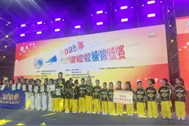 庐江县城东小学斩获全国啦啦操锦标赛公开儿童乙组桂冠图片