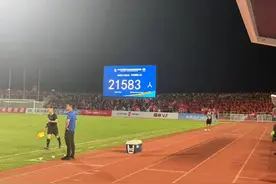 苏超现场｜超20万球迷制造全城狂欢，一场南通全域的胜利图片