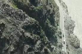 跨越地震高烈度区的公路！中国建设者在巴基斯坦用两年时间建成图片