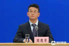 运动前后该如何补水？国家卫生健康委专家提醒图片