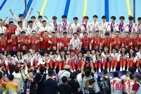 中国游泳队收官之战再拿四金 创亚运会队史最佳战绩图片