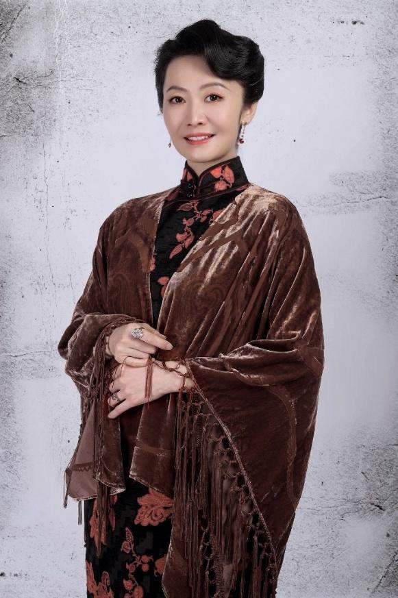 《沉默的荣耀》杨斯塑造鲜活窦太太
