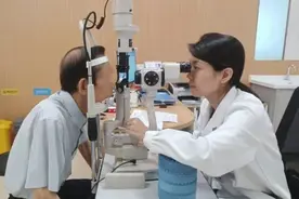 渝州眼科帮助高度近视＋白内障患者恢复视力图片