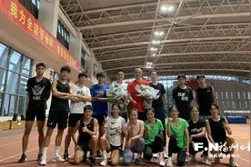 她和教练有个约定——亚运冠军林雨薇与恩师刘朝旭的故事图片
