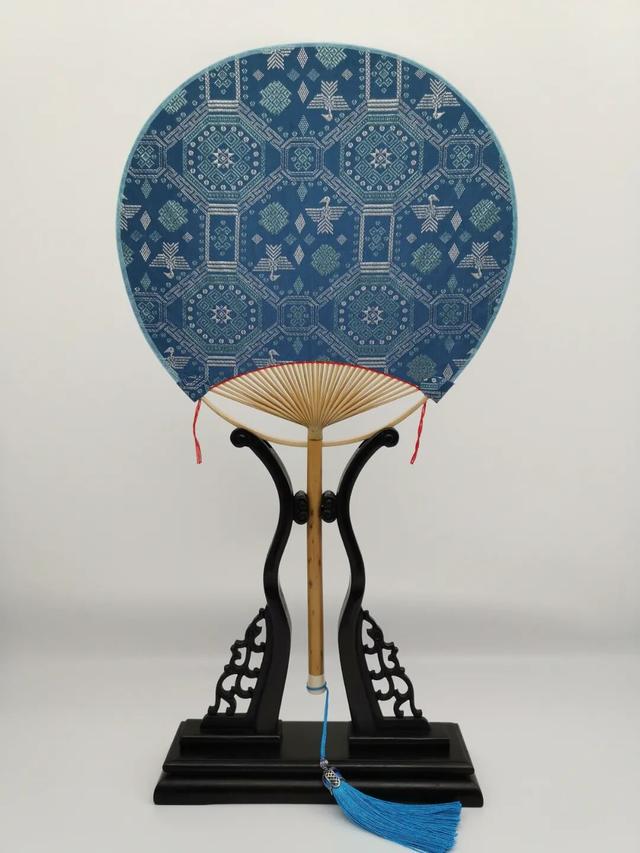 新华社携手董宇辉走进广西边关秘境，这里的山水“有点甜”……